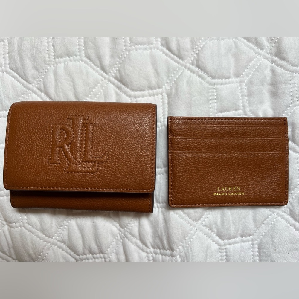 Ralph Lauren card wallet with removable card holder.